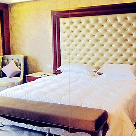 St. Tropez Hotel Csangsa Kültér fotó