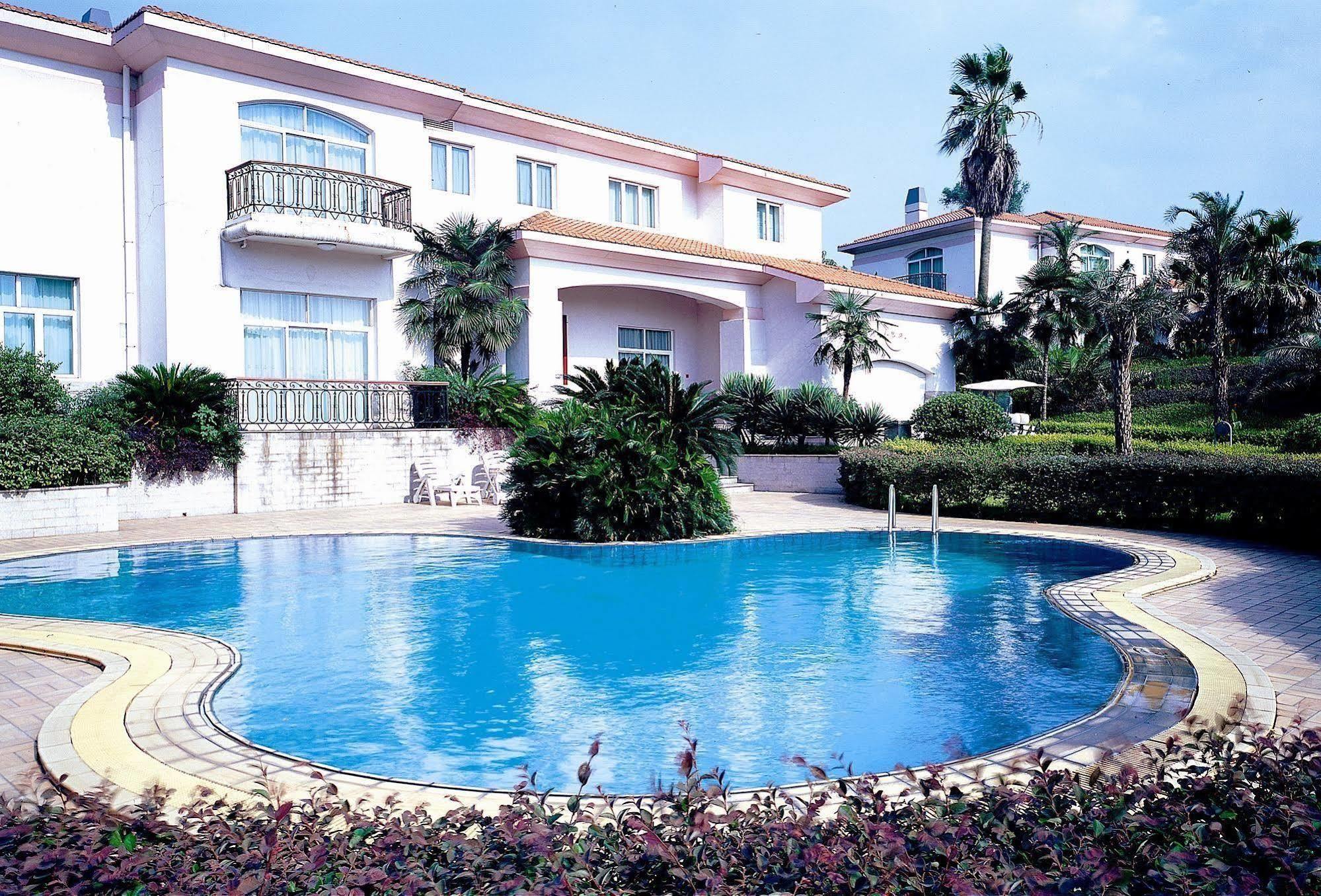 St. Tropez Hotel Csangsa Kültér fotó